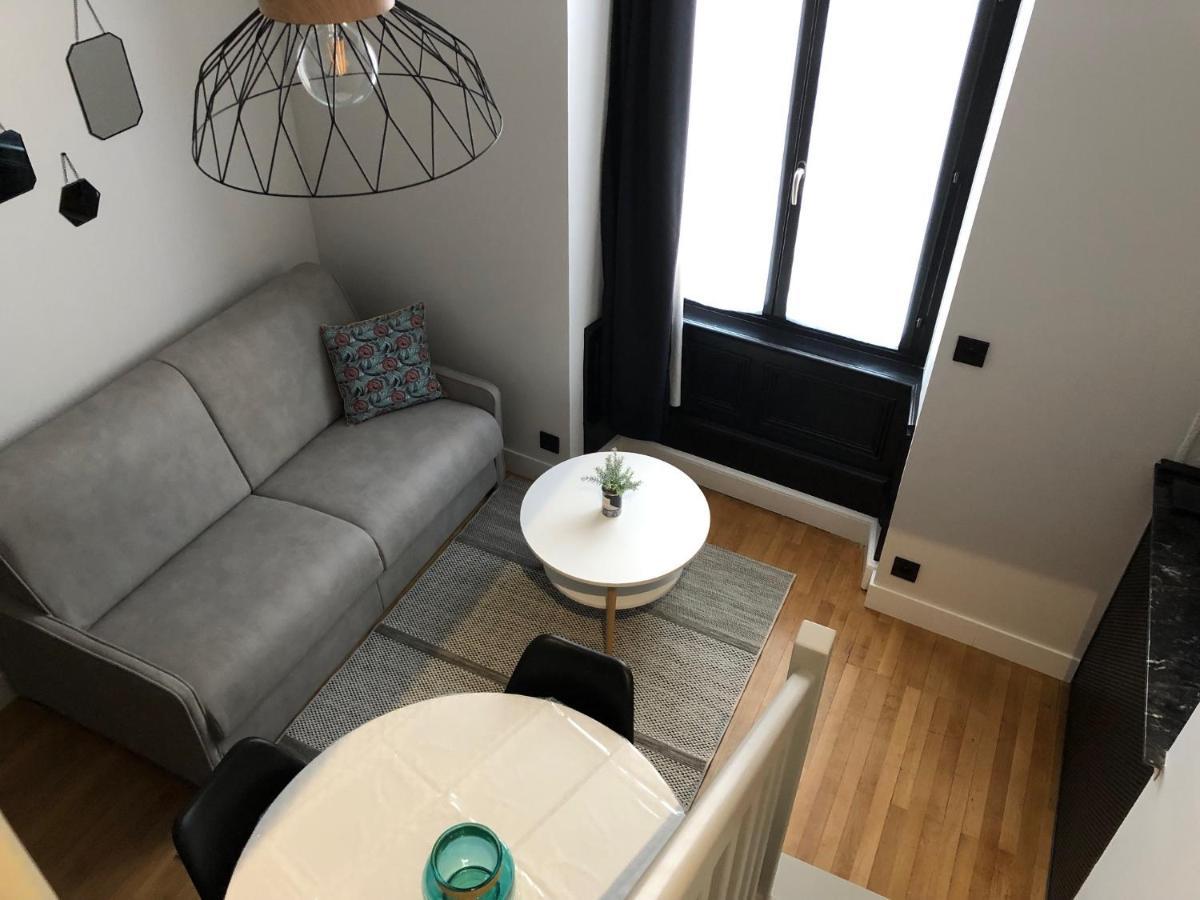 Duplex Cosy Hyper Centre Cholet Apartment Exterior photo